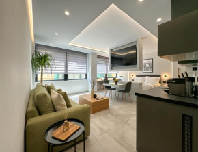 Luxury Downtown Apartment A5